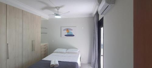 Guarapari Apartment | 3 Bedroom Apartment 190m from the Beach EPP0602
