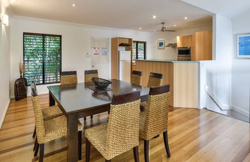 Hamilton Island Apartment | 3 Bedroom Apartment, Hamilton Island QLD