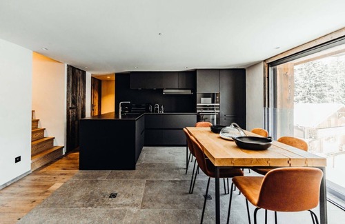 Demi-Quartier Apartment | 3-bedroom apartment, ideal for 2 families. Top-of-the-range amenities.