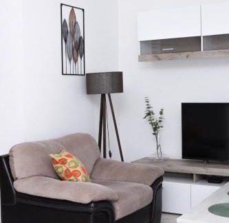 Skaljari Apartment | 3-Bedroom Apartment With Panoramic Bay Views