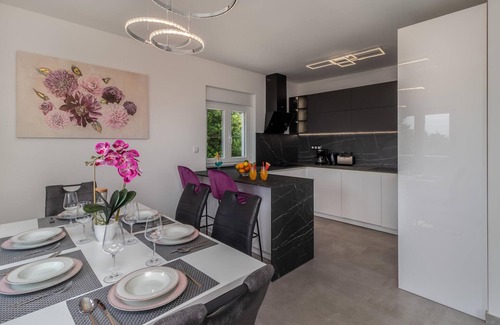 Kostrena Apartment | 3 bedroom awesome apartment in Kostrena