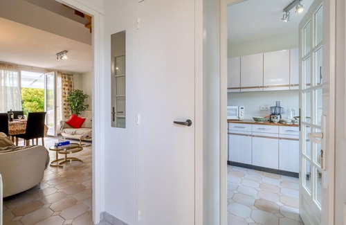 Lagord House | 3 bedroom awesome home in Lagord