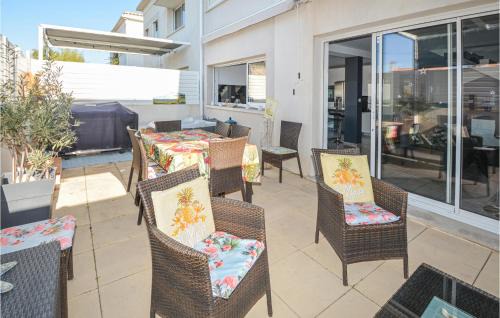 Martigues House | 3 Bedroom Awesome Home In Carro