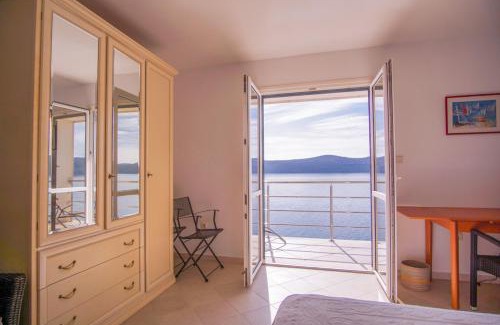 Slano House | 3 Bedroom Beach House with private sea access
