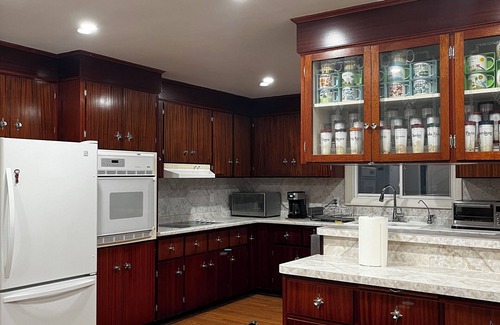Hespeler House | 3 Bedroom Bungalow in a quiet area close to Hespeler’s downtown