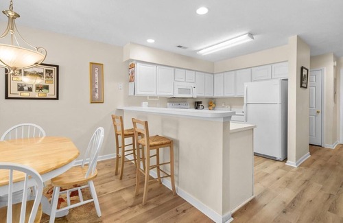 Pawleys Island Villa | 3 Bedroom Condo with Stunning Views-Ground Floor