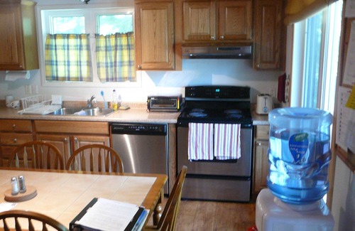 Kincardine Cottage | 3 bedroom cottage for weekly rental in Kincardine