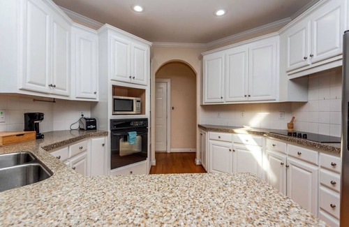 Prosperity Church Road House | 3 Bedroom Cozy, Comfy Home in the Queen City!