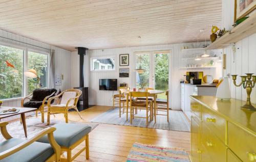 Sjllands Odde House | 3 Bedroom Cozy Home In Sjællands Odde
