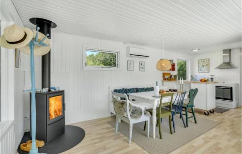 Sjllands Odde House | 3 Bedroom Cozy Home In Sjællands Odde
