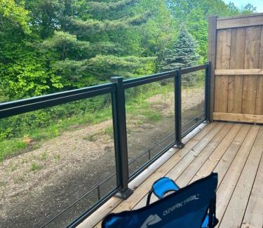 Brampton House | 3 bedroom Entire Town House Ravine lot- Brampton
