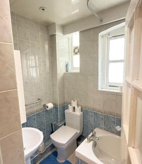 St. Johns Wood Apartment | 3 bedroom Flat in St John's Wood