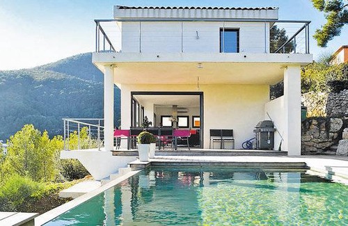 La Valette-du-Var House | 3 bedroom accommodation in La Valette du Var