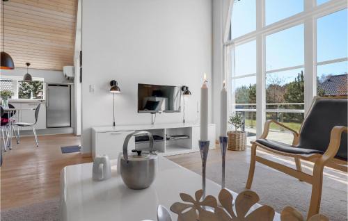 Oster Somarken House | 3 Bedroom Gorgeous Home In Aakirkeby