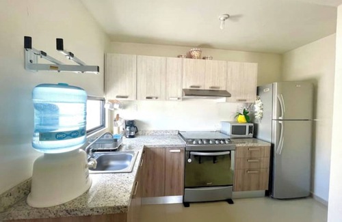 La Paz House | 3 Bedroom Home with Pool