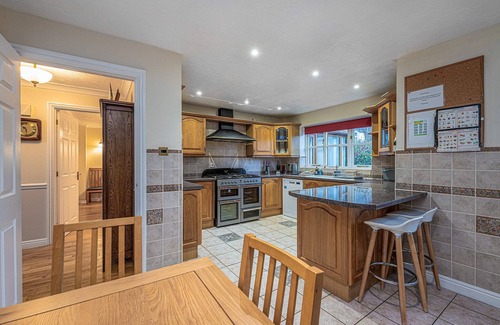 Llangollen House | 3 bedroom holiday home in Llangollen, No deposit
