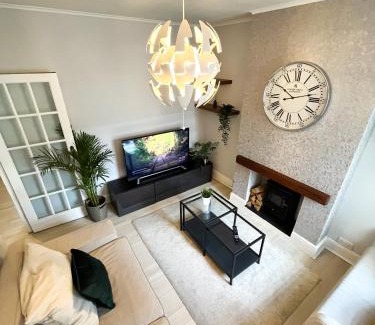 Chatham Apartment | *3 bedroom Home away from Home with BBQ grill*