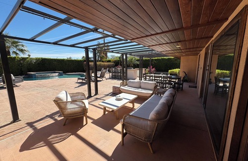 Racquet Club South House | 3-Bedroom Home in Sunny Palm Springs with Heated Pool, Hot Tub, AC, and WiFi