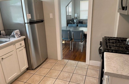 University Heights House | 3 Bedroom home near UNM, Nob Hill, and downtown