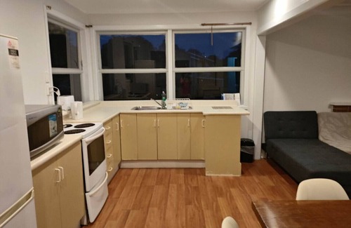 Mount Albert House | 3-Bedroom House - 30 Laurel St