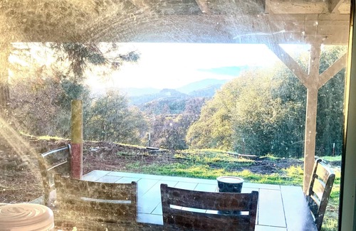 Squaw Valley House | 3-bedroom house, beautiful sunset, in Yokuts Valley with WiFi, AC. Pet-Friendly