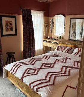 Belfast Apartment | 3 bedroom house- East Belfast