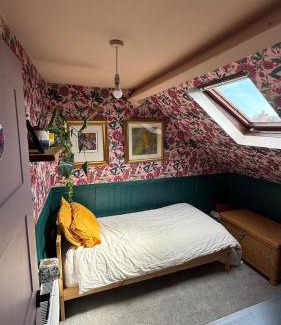 Belfast Apartment | 3 bedroom house- East Belfast