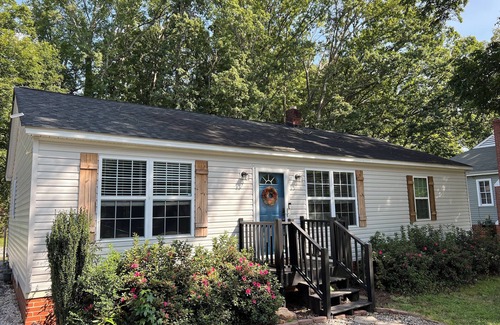Anderson House | 3-bedroom house in Anderson close to Lake Hartwell and downtown Anderson