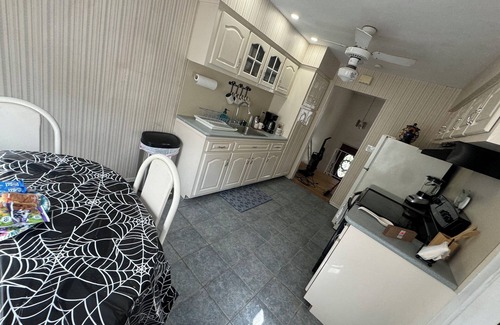 Hauppauge House | 3-bedroom house in beautiful hauppauge!