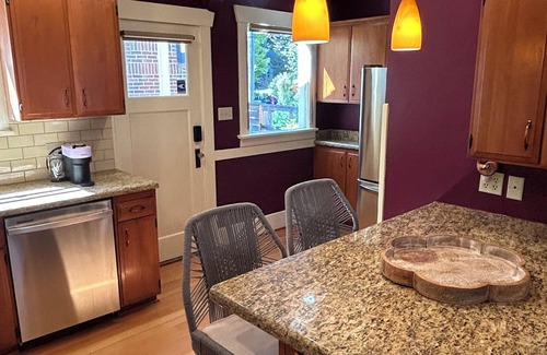 Phinney Ridge House | 3-bedroom house in beautiful Greenlake area of Seattle