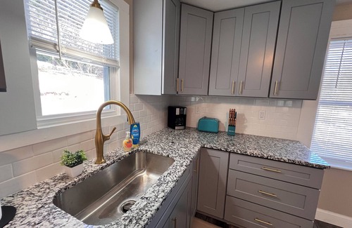 Collinsville House | 3-bedroom house in Collinsville with WiFi