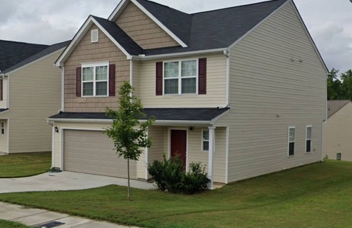 Riverdale House | 3-bedroom house in delightful Riverdale with AC, WiFi
