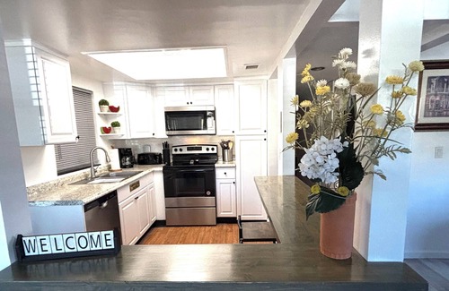 Bay Crest Park House | 3-bedroom House in Marvelous Tampa with AC, WiFi, & Entertainment