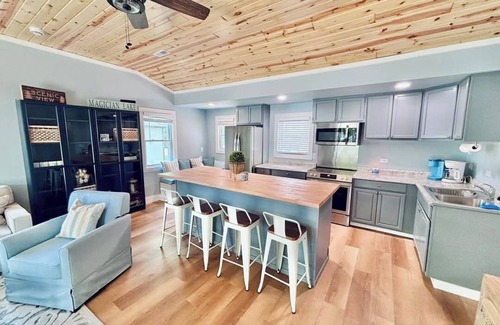 Sister Lakes House | 3-bedroom House in Sister Lakes on Magician Lake w/Dock. Relax on the Lake