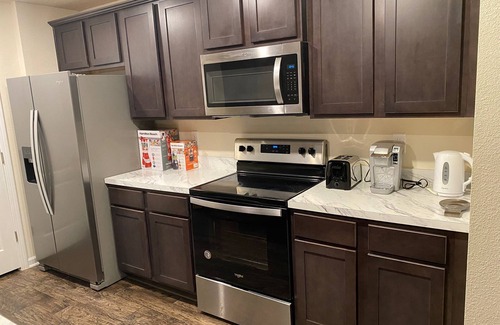 Biscayne House | 3-bedroom house in amazing Jacksonville with AC, WiFi