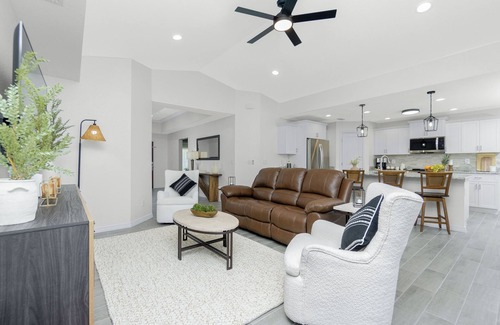 Rotonda Lakes House | 3-bedroom house in tranquil Rotonda West with WiFi, AC. Enjoy relaxation