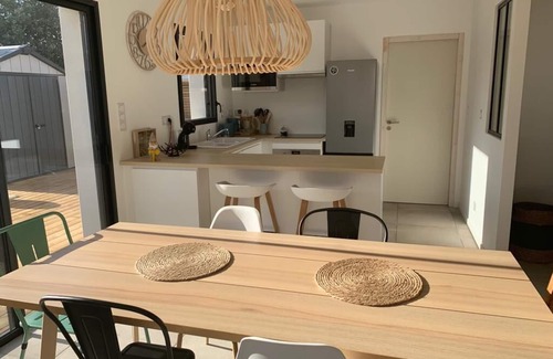 Brem Sur Mer House | 3 bedroom house, private pool, near beach
