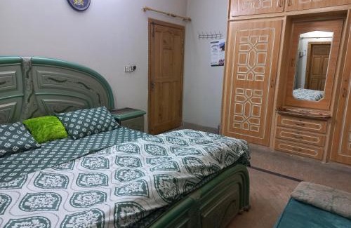 Islamabad House | 3 Bedroom House right In-between Twin Cities