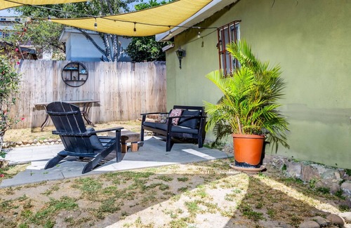 Tijuana House | 3 bedroom house w/parking in a central location!