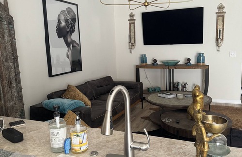 Antioch Condo | 3-bedroom Immaculate remodeled condo in marvelous Brentwood.
