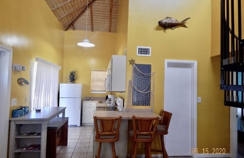 Marathon Villa | 3 Bedroom Island Villa in the heart of the Keys!