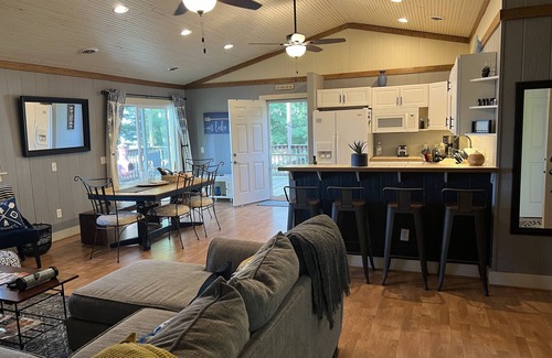 Montello House | 3 bedroom lake house & pool, only 35 min. to Wisconsin Dell and Cascade Mountain