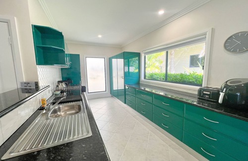 Arcadia Vale House | 3 Bedroom Lakeside Home with stunning 180deg view of Lake Macquarie