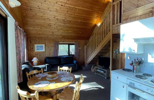Helstone Cabin | 3 Bedroom Lodge Lanteglos #20