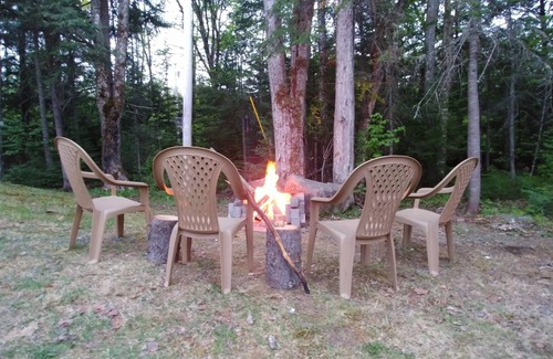 Greenville House | 3 Bedroom & Loft - Great Home For Multi-Season Sports - Sleeps 6-8, π friendly
