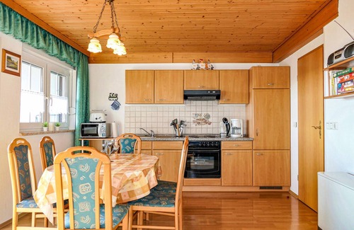 Schnett House | 3 bedroom lovely home in Schnett