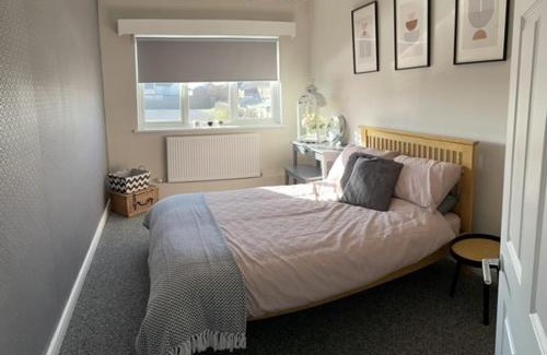 Mablethorpe and Sutton Apartment | 3 bedroom modern flat, sleeps 8, Mablethorpe, Linc
