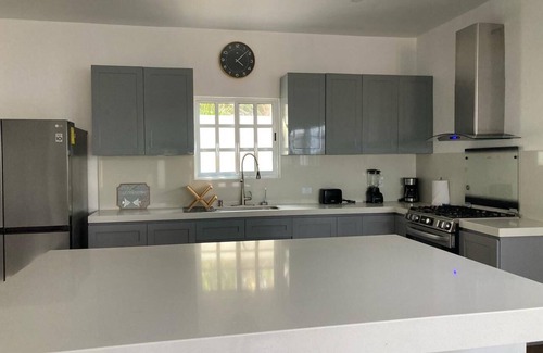 Santa Maria Tonameca House | 3-bedroom house in enchanting Santa Maria Tonameca, Playa Agua Blanca Oaxaca