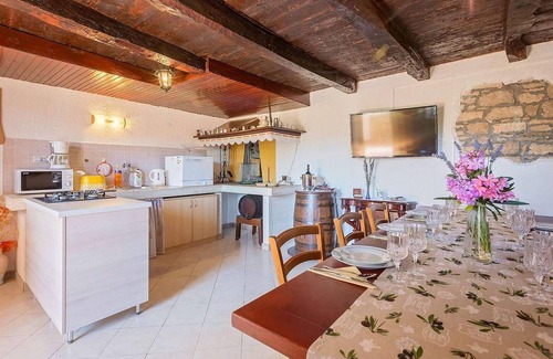 Buje House | 3 bedroom nice home in Buje