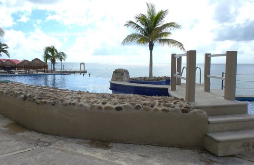 Colonia Andres Condo | 3-Bedroom Oceanfront Condo w/Breathtaking Views! Your Dream Getaway in Cozumel